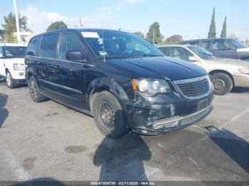  Salvage Chrysler Town & Country