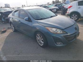  Salvage Mazda Mazda3