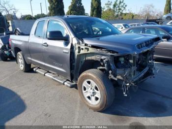  Salvage Toyota Tundra