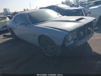  Salvage Dodge Challenger