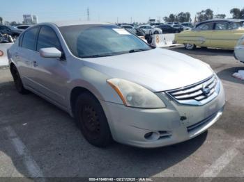  Salvage Nissan Altima