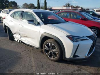  Salvage Lexus Ux