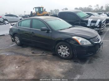  Salvage Nissan Altima