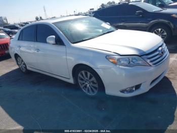  Salvage Toyota Avalon