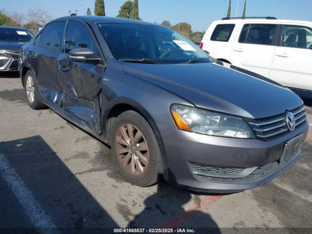  Salvage Volkswagen Passat