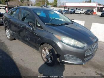  Salvage Ford Fiesta