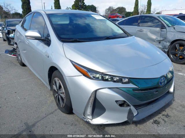  Salvage Toyota Prius Prime