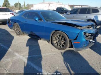  Salvage Dodge Challenger