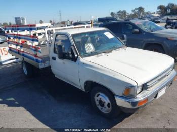  Salvage Toyota Pickup