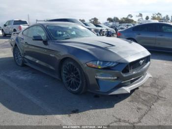  Salvage Ford Mustang