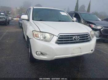  Salvage Toyota Highlander