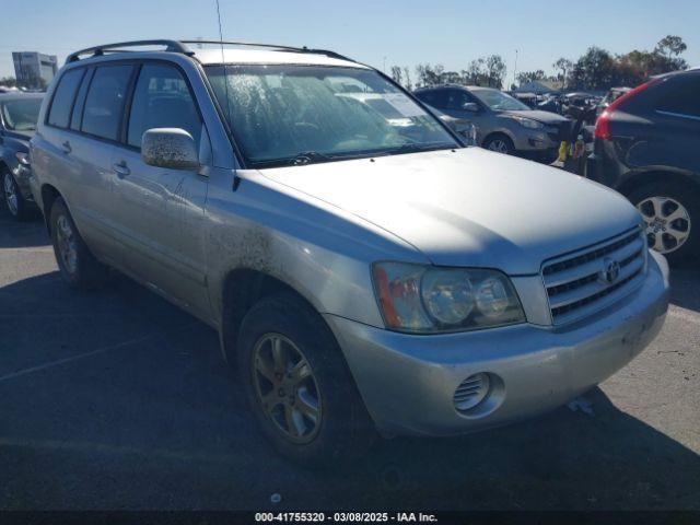  Salvage Toyota Highlander