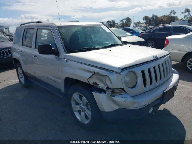  Salvage Jeep Patriot