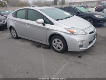  Salvage Toyota Prius