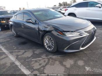  Salvage Lexus Es