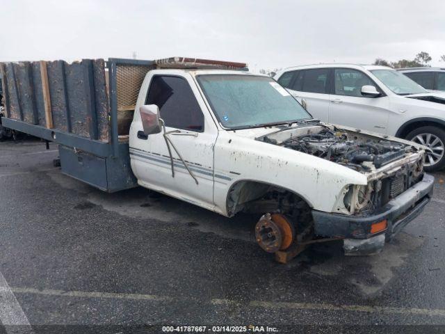  Salvage Toyota Pickup