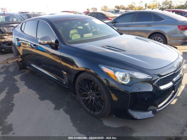 Salvage Kia Stinger