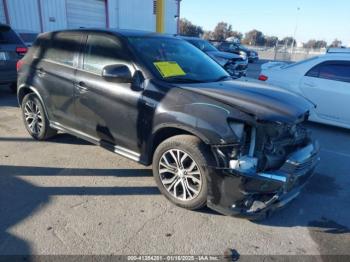  Salvage Mitsubishi Outlander