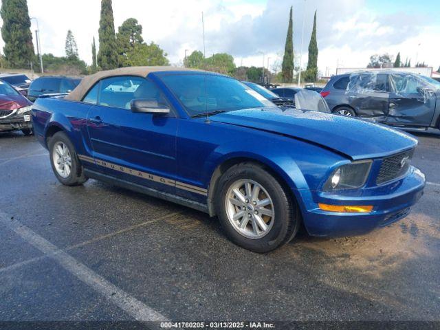  Salvage Ford Mustang