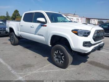  Salvage Toyota Tacoma