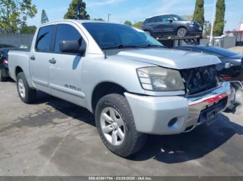 Salvage Nissan Titan