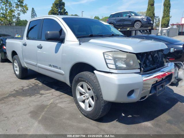  Salvage Nissan Titan