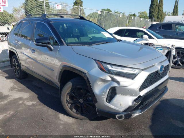  Salvage Toyota RAV4