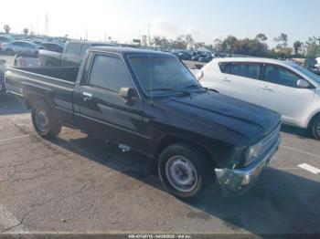  Salvage Toyota Pickup