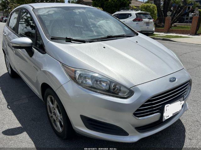  Salvage Ford Fiesta