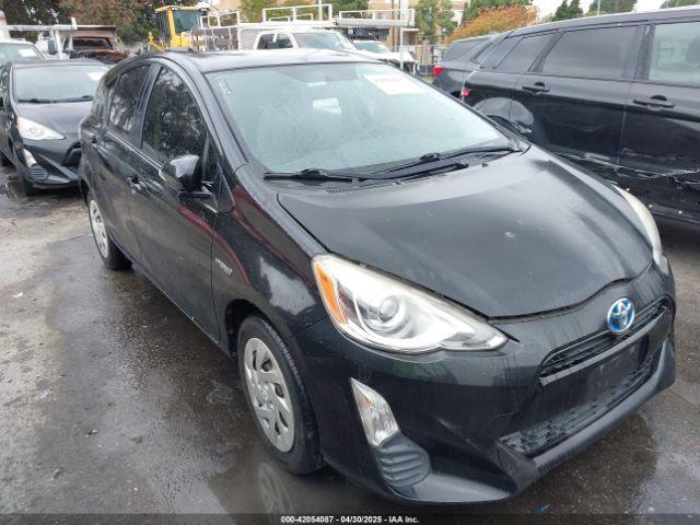  Salvage Toyota Prius c
