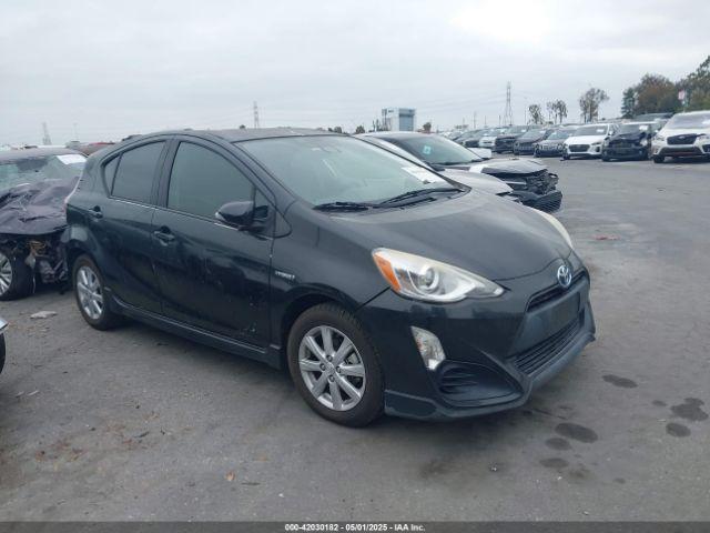  Salvage Toyota Prius c