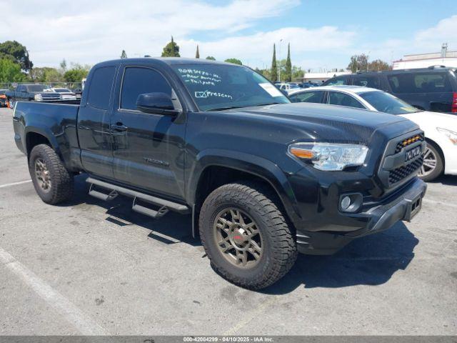  Salvage Toyota Tacoma