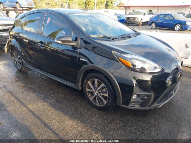  Salvage Toyota Prius c