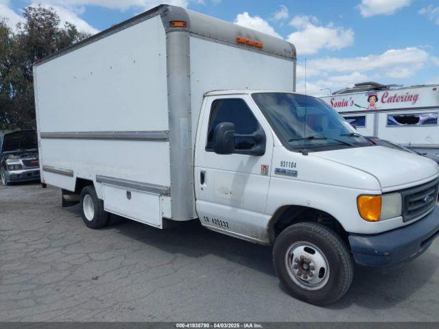  Salvage Ford E-350