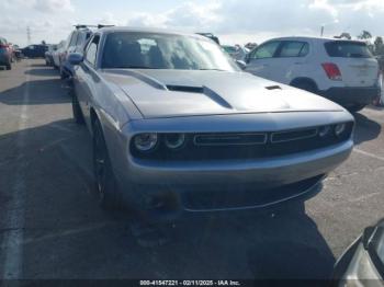  Salvage Dodge Challenger