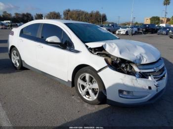  Salvage Chevrolet Volt