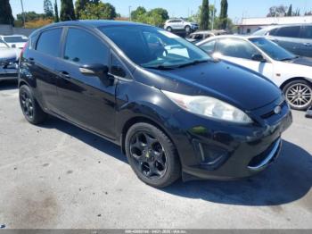  Salvage Ford Fiesta