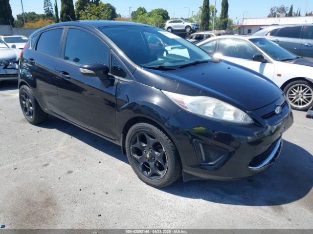  Salvage Ford Fiesta