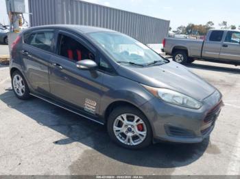  Salvage Ford Fiesta