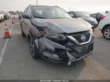  Salvage Nissan Rogue