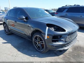  Salvage Porsche Macan