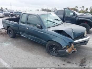  Salvage Toyota Tacoma