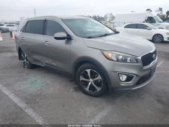  Salvage Kia Sorento