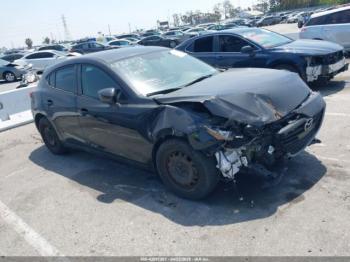  Salvage Mazda Mazda3