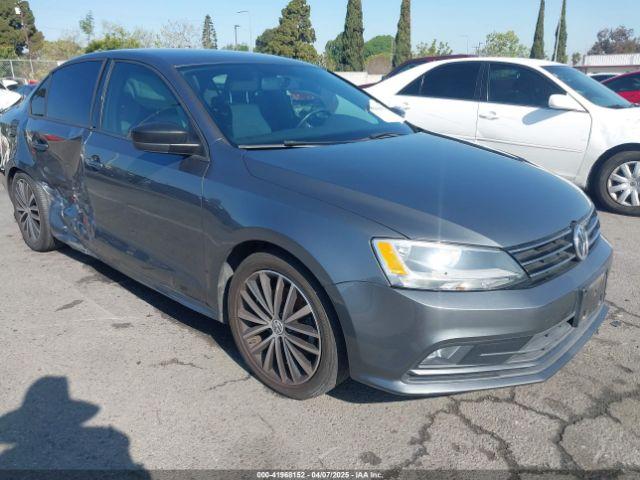  Salvage Volkswagen Jetta