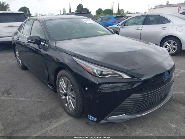  Salvage Toyota Mirai