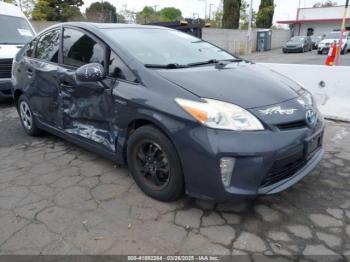  Salvage Toyota Prius