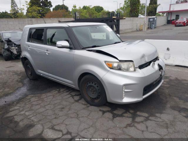  Salvage Scion xB