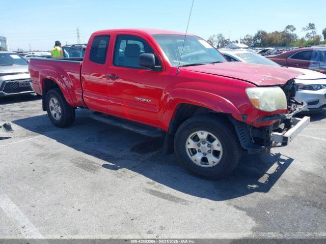  Salvage Toyota Tacoma