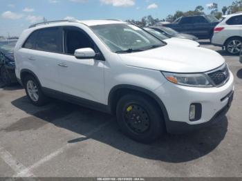  Salvage Kia Sorento
